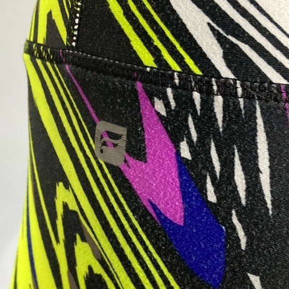 Fabletics capris - Picture 4 of 4